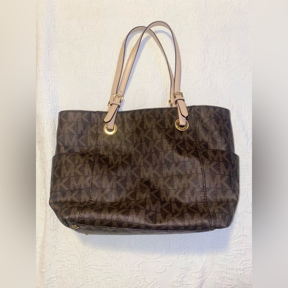 MK purse